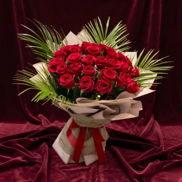 premium scarlet red rose & baby's breath matte black display bouquet (copy)