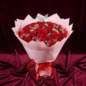 classic scarlet red rose & tuberose navy blue bouquet (copy)