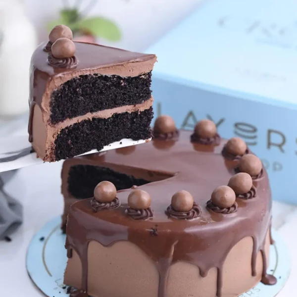 Malteser Cake – 2.5 LBS